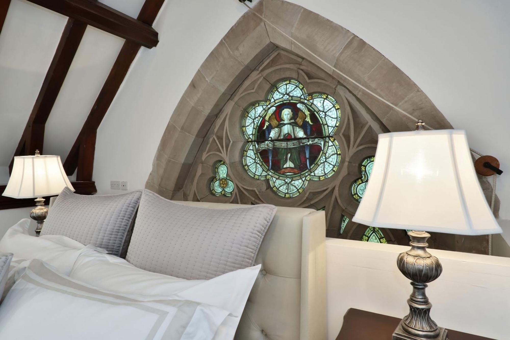 St James House - Truly Heavenly Hereford Exterior photo